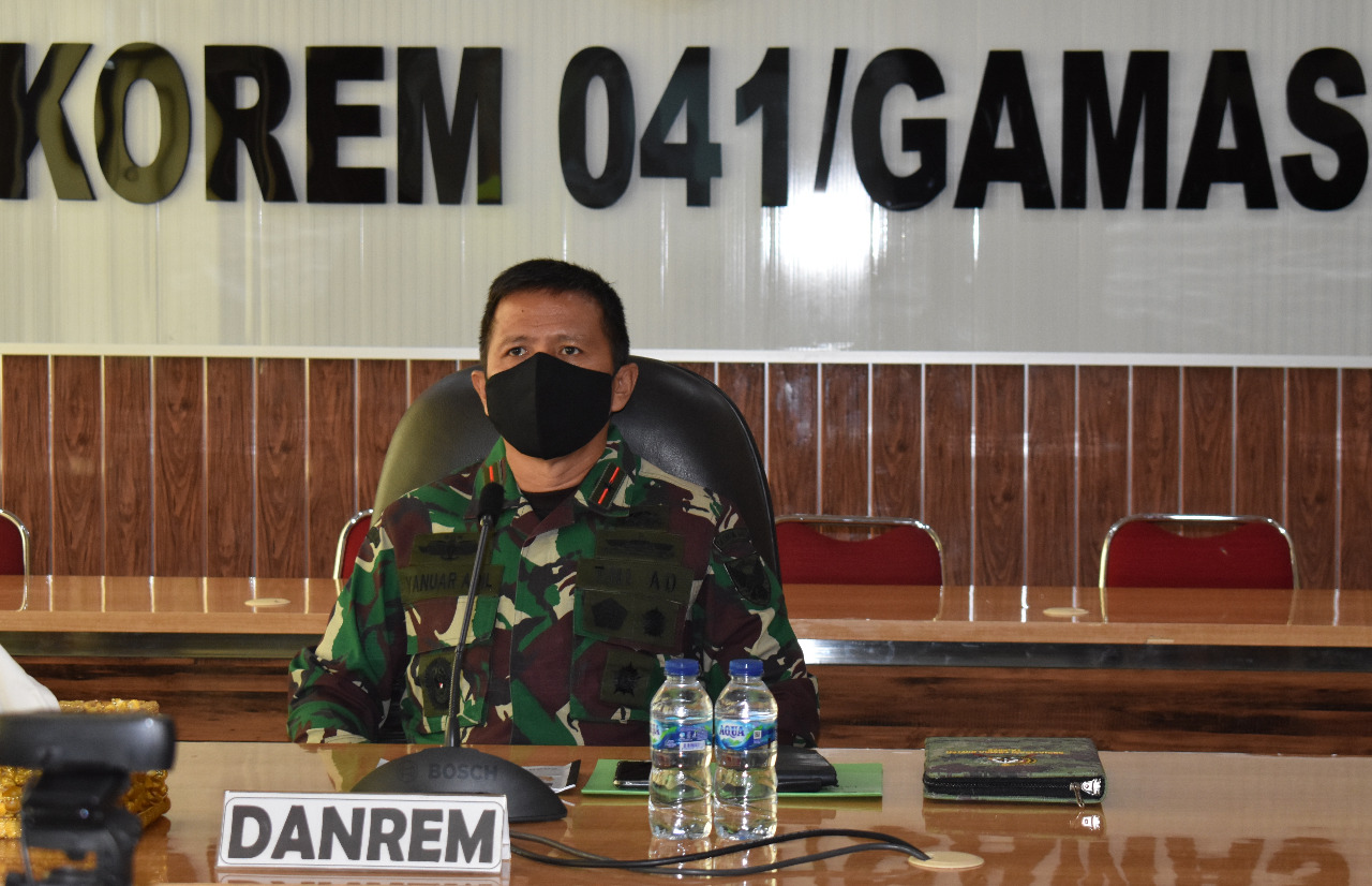 Danrem 041/Gamas Ikuti Vidcon Pembukaan Pelatihan Kehumasan Unsur Pimpinan TNI AD