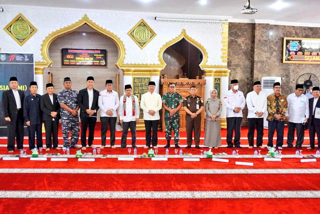 Jusuf Kalla Lantik Hamka Sabri Ketua DMI Bengkulu